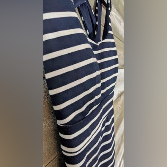 Dress Size Small Navy & White Stripe - Picture 5 of 5